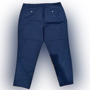 Elloquii new without tag trousers. Plus size 20 regular. Navy blue.